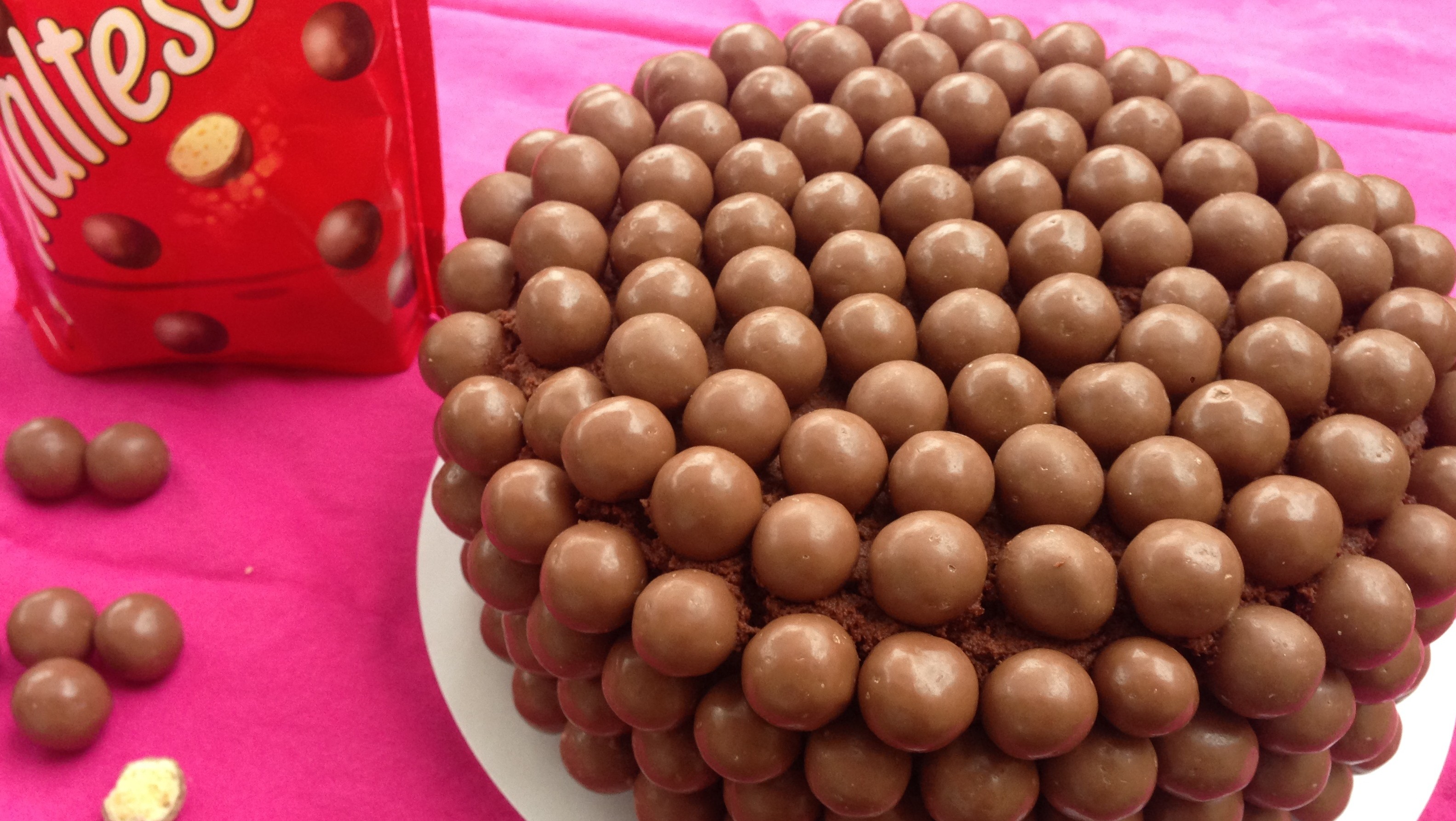 Gateau Maltesers Les Gourmandises De Nemo Gateau Maltesers Les Gourmandises De Nemo