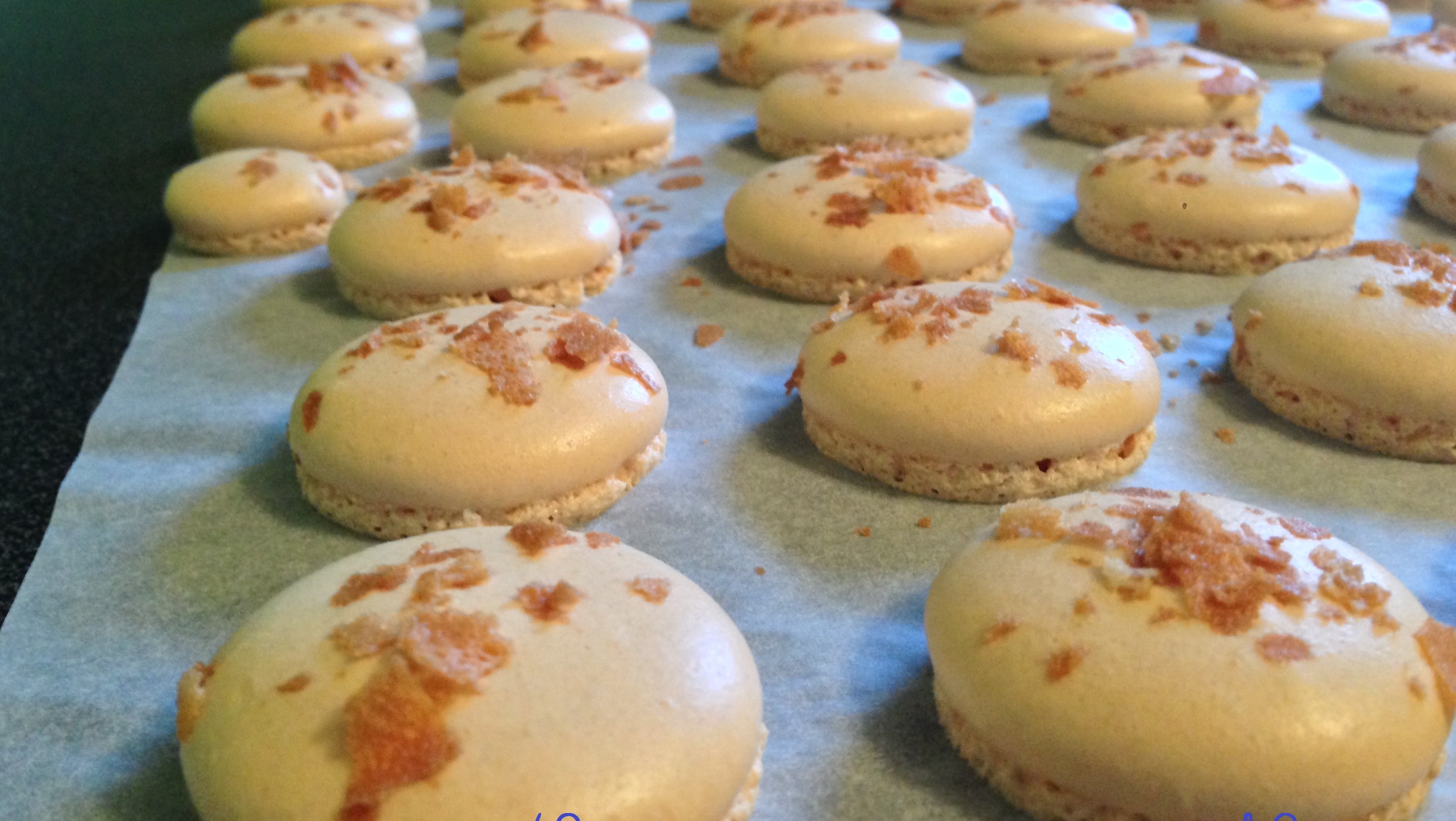 Coques de macarons à la meringue italienne Les Gourmandises de Némo