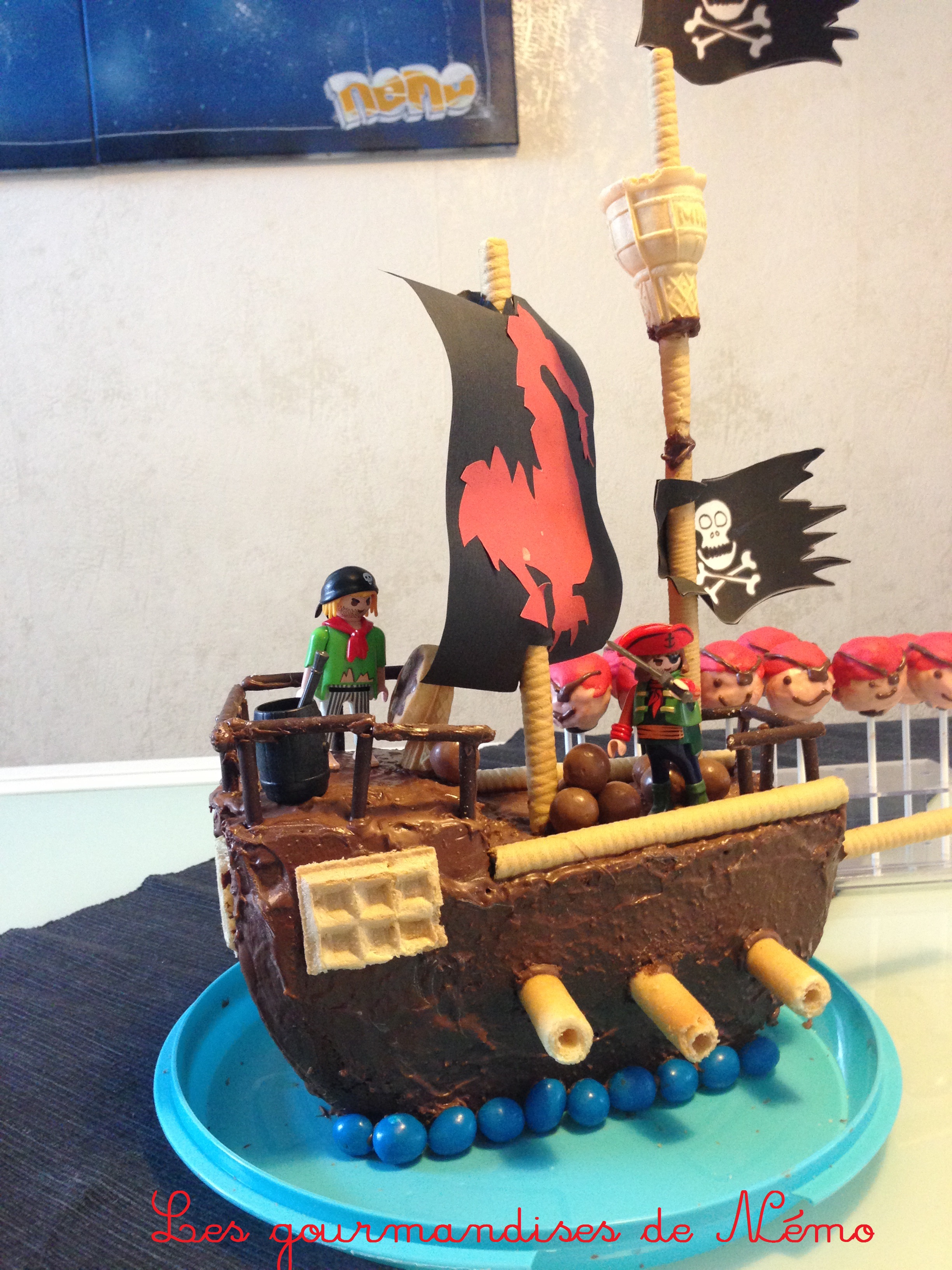 Gateau Bateau Pirate Sans Pate A Sucre Les Gourmandises De Nemo