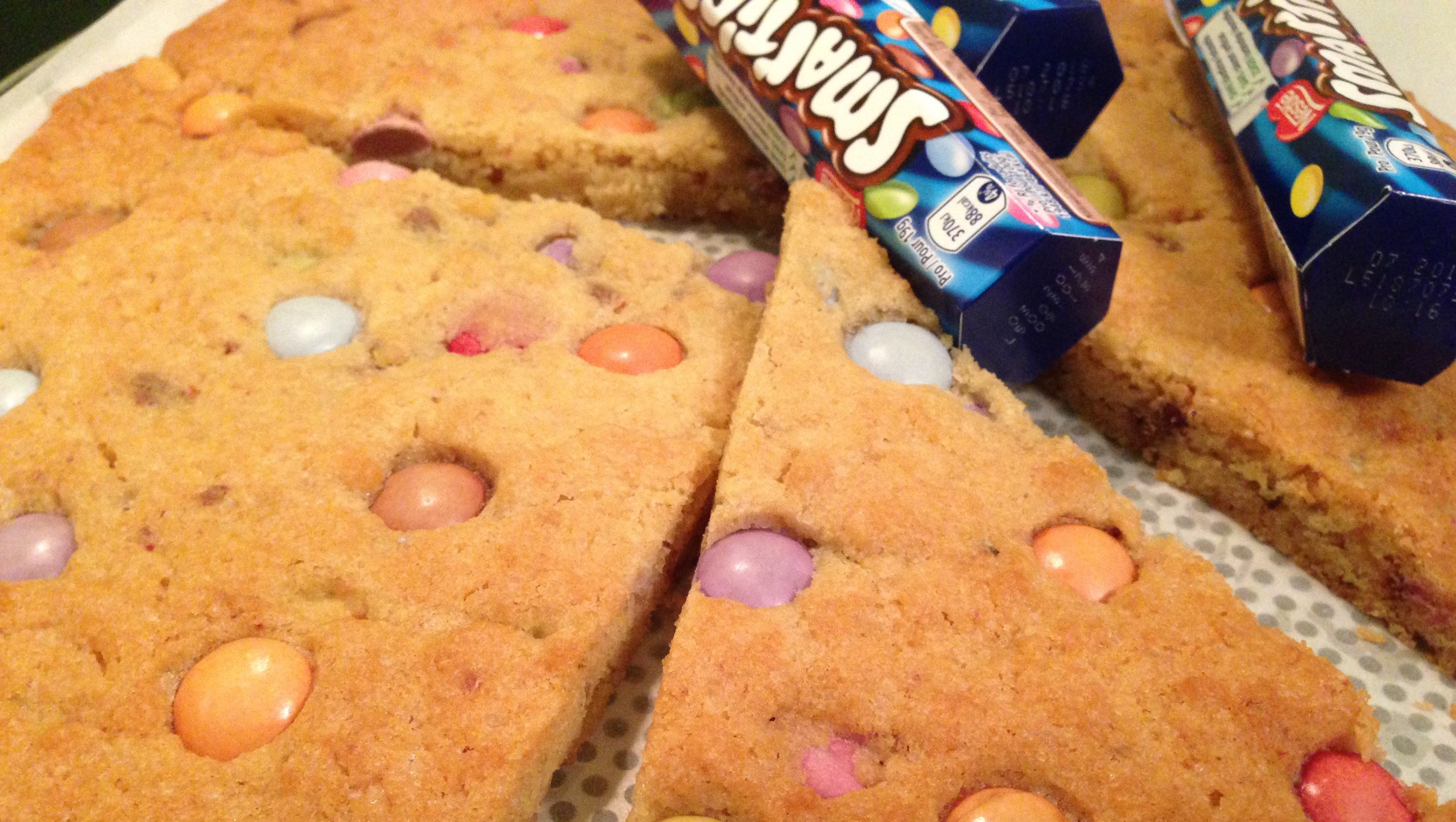 Cookie Geant Aux Smarties Les Gourmandises De Nemo