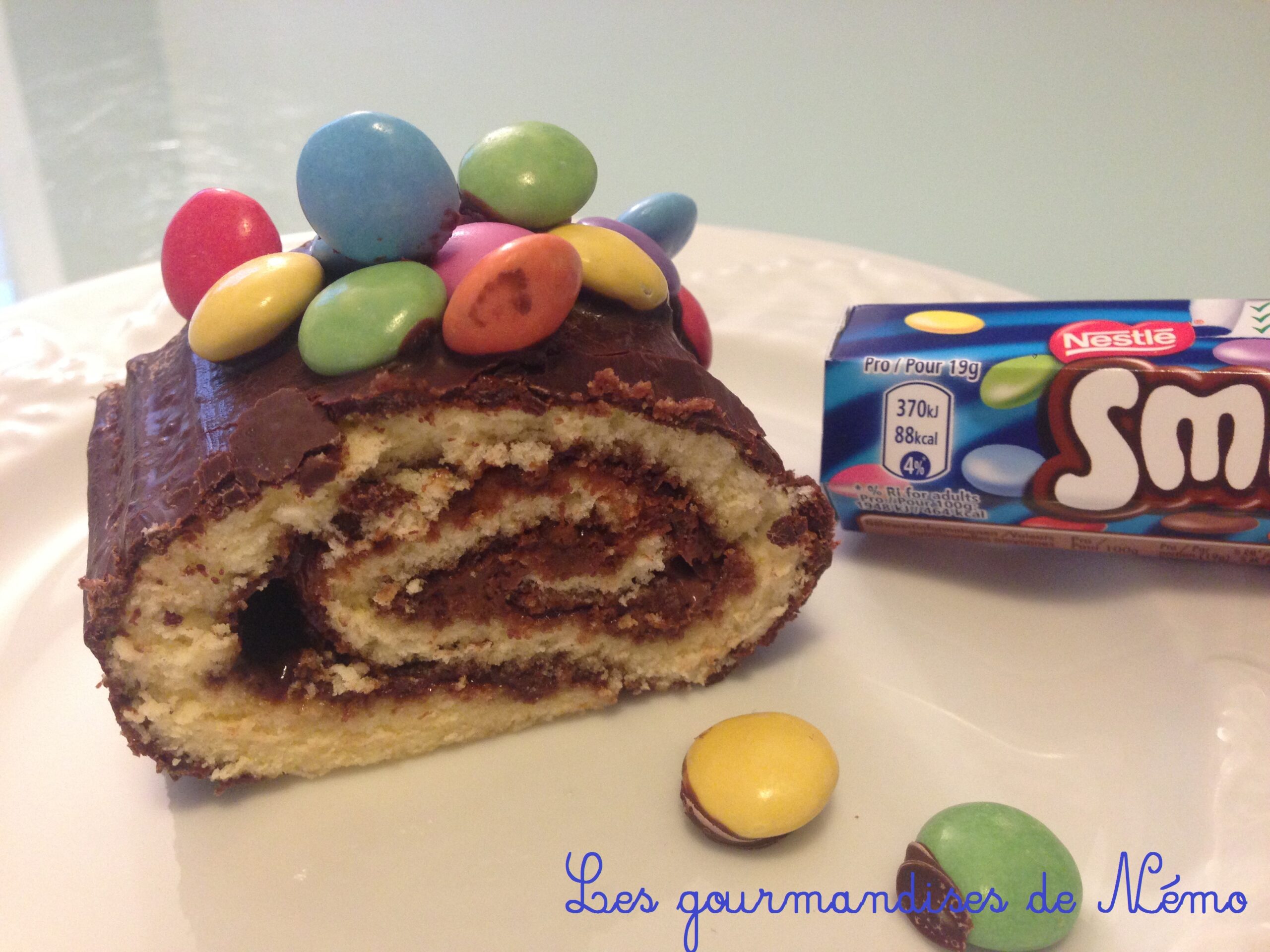 Gravity Buche Ou Buche De Noel Roulee Nutella Et Smarties