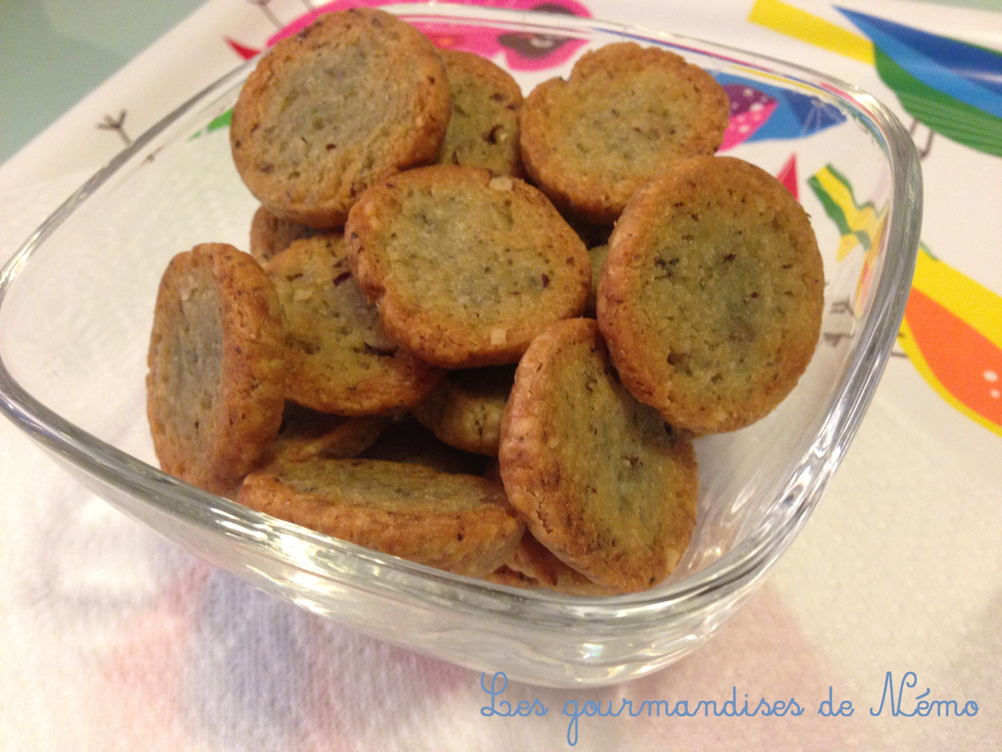 Sables Aperitifs Au Bleu Et Aux Noix Les Gourmandises De Nemo