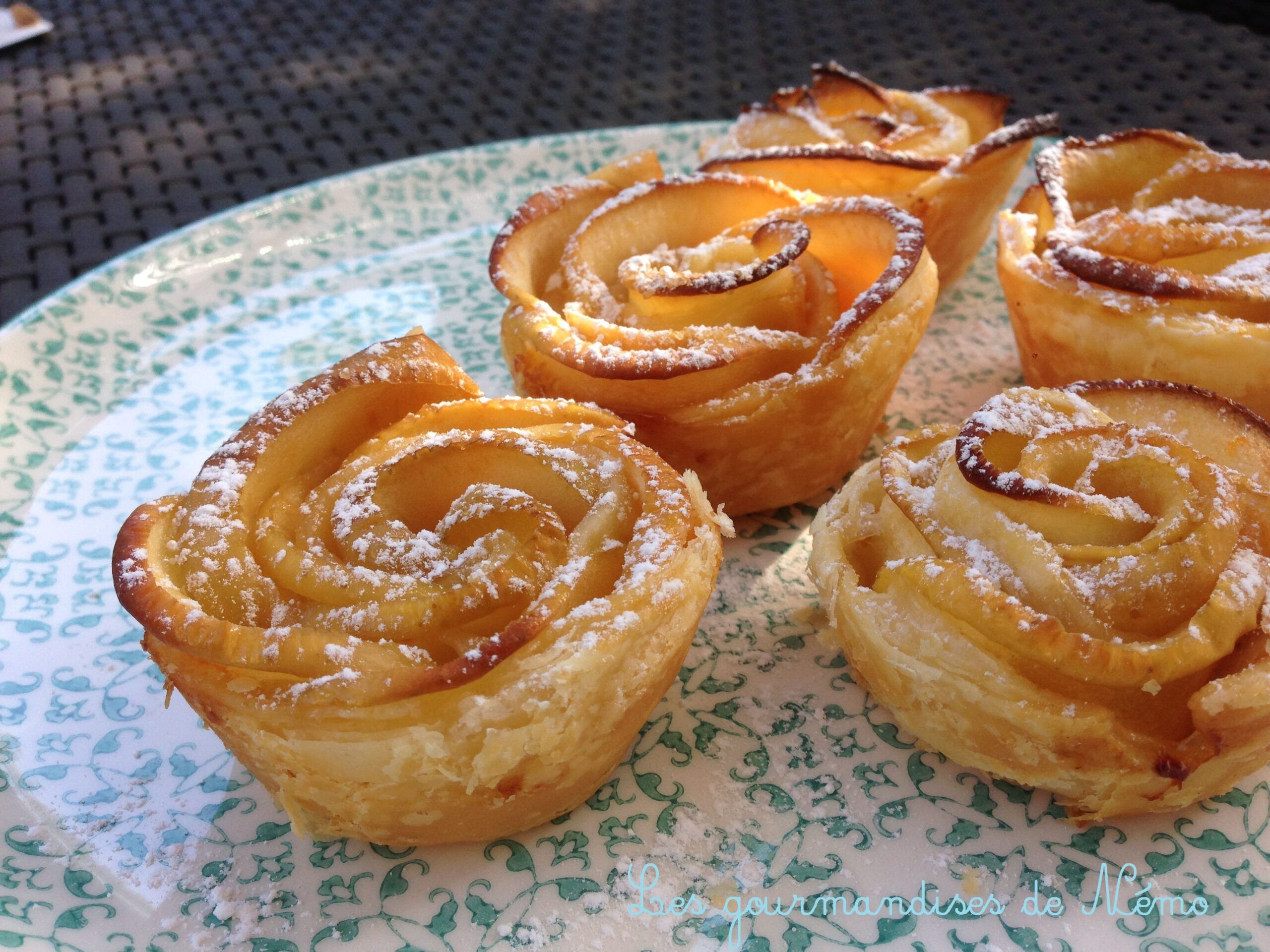 Roses De Pomme De Terre Cyril Lignac Roses feuilletées aux pommes - Les Gourmandises de Némo